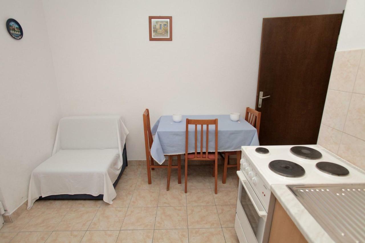 Apartments Maja - Sea View Trogir Bagian luar foto